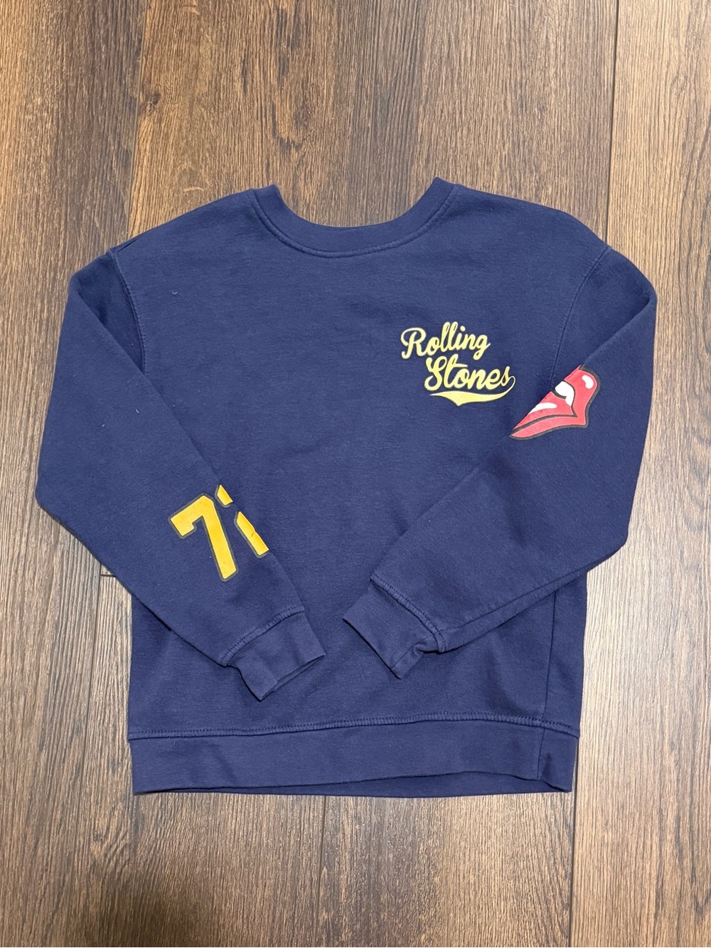 the Rolling Stones Navy Blue Kids Sweatshirt with Yellow and Red Graphics Sz L